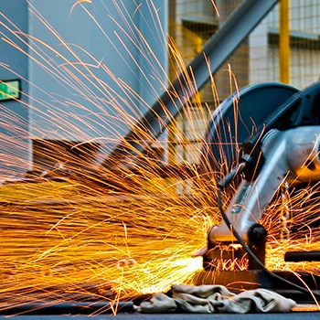 Un service après-vente disponible pour votre machine industrielle partout en France